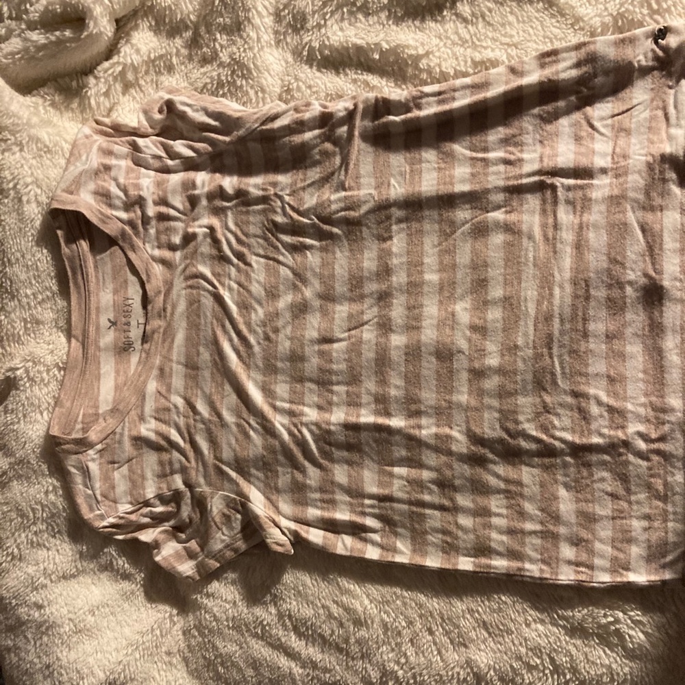 Short sleeve shirt